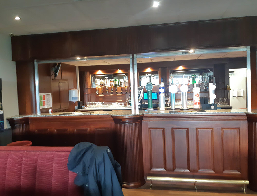 Main Bar   Front